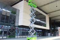 Piattaforma idraulica dell'ascensore di forbici del cellulare di altezza di lavoro di 13m con capacità 320kg per pulire fornitore